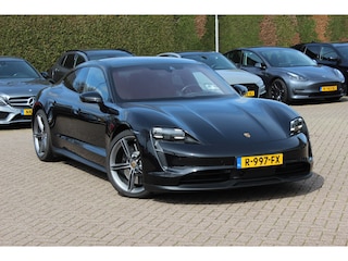 Porsche Taycan Performance 84 kWh / SoH 94,6% / Panoramadak / 360Camera / Luchtvering / Sportchrono / 21'' / Bose / Keyless / Adaptieve Stoelen / Stuur+Stoelverwarming / Dodehoek / DAB / ACC