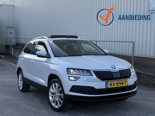 Skoda Karoq 1.5 TSI 150pk | Panoramadak | Achteruitrijcamera