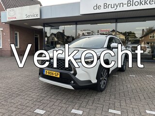 Toyota Corolla Cross 2.0 High Power Hybrid Style 200 trekhaak / all-season banden / Apple Carplay / Android Auto / Stoel- en stuurverwarming / Dodehoekdetectie / Parkeersensoren voor en achter / Toyota 10 jaar garantie programma / Toyota Pechhulppas / rijklaarprijs