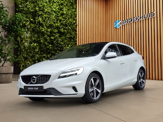 Volvo V40 1.5 T3 Polar+ Sport | 1e Eigenaar | Dealer onderhouden | Harman/Kardon | Trekhaak | Panoramadak
