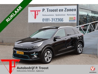 Kia Niro e-Niro DynamicPlusLine 39 kWh Panoramadak/Stoelverwarming/stuurverwarming/Lane assist/Apple carplay/Achteruitrijcamera/DAB radio/Cruise control/Navigatie
