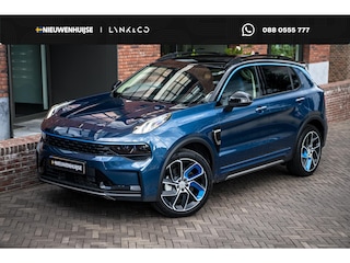 Lynk & Co 01 1.5 Plug-in Hybrid | Afneembare Trekhaak | Panoramadak | Adaptive cruise control | LED koplampen | 360 Camera | 20 inch velgen | Climate control | Apple Carplay / Android Auto | Infinity Audio