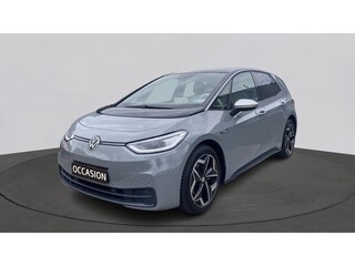 Volkswagen ID.3 First Plus 58 kWh | IQ.Light | Trekhaak | Camera | 19" | Navi