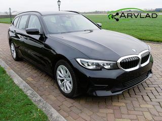 BMW 3-serie Touring 316d Business Edition AUT. CLIMA LEATHER ** 12599 NETTO **