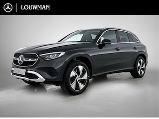 Mercedes-Benz GLC 300e 4MATIC Business Solution Luxury | Advanced pakket | Trekhaak | Sierdelen ruitlook zilvergrijs | Smartphone-integratie | Stoelverwarming | Sfeerverlichting | Warmtewerend, donkergetint glas |