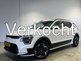 Kia Niro DynamicPlusLine 64.8 kWh | Navigatie/Android/Apple Carplay | LM Velgen 17" | Voorstoelen/Stuur Verwarmd | Schuif/Kanteldak | Achteruitrijcamera | Cruise Control Adaptief |