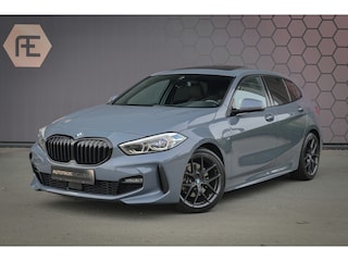 BMW 118i High Executive M-Sport | HARMAN & KARDON | PANORAMADAK | SPORTSTOELEN VOLLEDER INTERIEUR | STOELVERWARMING | SFEERVERLICHTING | CRUISE CONTROL |