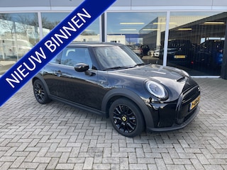 Mini Mini Classic 33 kWh Led / Schuif kantel / Cruise / Carplay