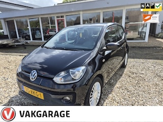 Volkswagen Up 1.0 high up!