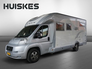 Laika Kreos lengte bedden, 5009 C1 Lengte bedden, Alde verwarming, luchtvering, Trekhaak