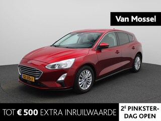 Ford Focus 1.0 EcoBoost Titanium Business | Afn. Trekhaak | Stoel- & Stuurwielverwarming | Camera | Keyless | Licht- & Regensensor | Full-Map Navigatie | Voorruit Verwarmd | 16" LMV | Cruise Control & Snelheidsbegrenzer | Apple Carplay & Android Auto