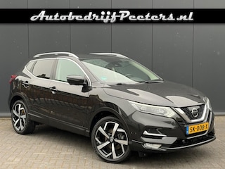 Nissan Qashqai 1.6 Tekna Pano Navi 360-Camera BOSE Leder Cruise Trekhaak