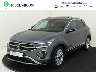 Volkswagen T-Roc 1.5 TSI Style | Panoramadak | Keyless | Achteruitrijcamera | Navigatie | Adaptieve cruise control | Parkeerassistent | Stoelverwarming |