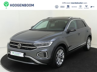 Volkswagen T-Roc 1.5 TSI Style | Panoramadak | Keyless | Parkeerassistent | Navigatie | Achteruitrijcamera | Adaptieve cruise control | Stoelverwarming |