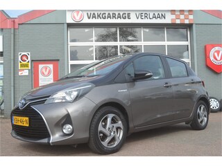 Toyota Yaris 1.5 Hybrid ....12 mnd. gar.....
