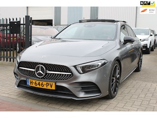 Mercedes-Benz A-klasse 180 Premium Plus AMG Pano Sfeer Memory Widescreen!!