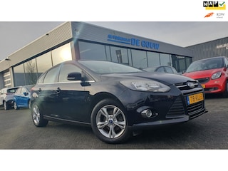 Ford Focus 1.6 TI-VCT Trend Sport