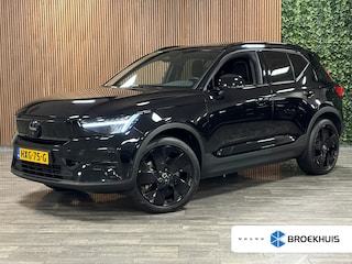 Volvo EX40 Single Motor Extended Range Ultra Black Ed. 82 kWh | 100% SoH | Trekhaak | Schuifdak | 360° Camera | Harman Kardon | Adaptieve Cruise Control | Bestuurdersstoel elektrisch geheugen | Stoel en Stuurwielverwarming | 20 Inch | Passagiersstoel elektrisch | Microtech / alcantara bekleding met wit stiksel en bies | Zitting verlenging voorstoelen | Pilot Assist | BLIS Dode Hoek Detectie | Warmtepomp | Google Infotainment | Keyless Drive | Verlichtingspack 2 | Parkeersensoren voor+achter | Privacy Glass | Elektrisch bedienbare achterklep | Draadloos telefoon opladen | DAB Radio | Apple Carplay/Android Auto | Volvo On Call met mobiele App functie | Onyx Black Metallic |
