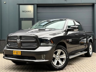 Dodge Ram 1500 5.7 V8 HEMI Quad Cab 6'4