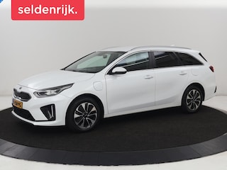Kia Ceed 1.6 GDI PHEV DynamicPlusLine | SOH 96% | Stoelverwarming | Adaptive cruise | Camera | Carplay | Stuurverwarming | Navigatie | Full LED | Climate control | Half leder | Plug In