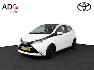 Toyota Aygo 1.0 VVT-i x-play | navigatie | Airco |