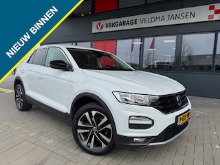 Volkswagen T-Roc 1.0 TSI 110 PK STYLE BUSINESS