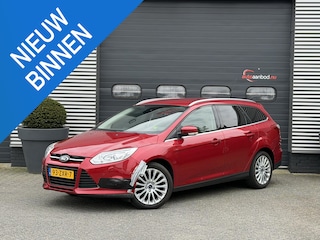 Ford Focus Wagon 1.6 TDCI Lease Titanium | Navigatie | Xenon | Lichtmetalen Velgen | Trekhaak |