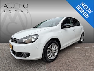 Volkswagen Golf 1.2 TSI Style BlueMotion AUTOMAAT | CRUISE CONTROL |NAVIGATIE | AIRCO/ECC | PARKEER SENSOREN |