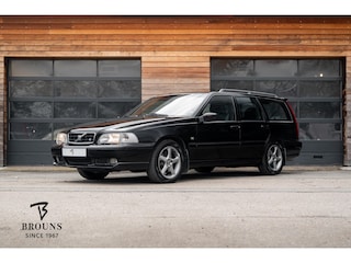 Volvo V70 2.3 R AWD 241pk