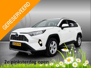 Toyota RAV4 2.5 Hybrid Active | FACE LIFT MODEL | LED KOPLAMPEN | NAVIGATIE | KEYLESS ENTRY/GO | CAMERA | PARKEER SENSOREN |
