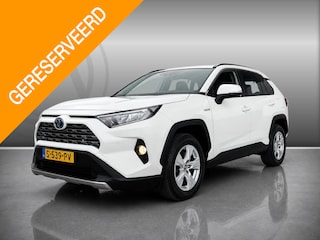 Toyota RAV4 2.5 Hybrid Active | FACE LIFT MODEL | LED KOPLAMPEN | NAVIGATIE | KEYLESS ENTRY/GO | CAMERA | PARKEER SENSOREN |