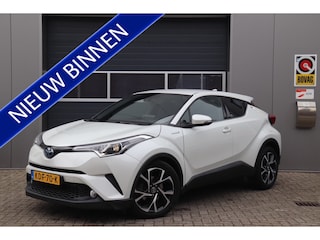 Toyota C-HR 1.8 Hybrid Dynamic, Stoelverwarming, Camera, Cruise, Navi