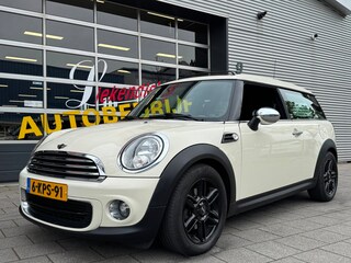 Mini Clubman 1.6 One Holland Street - Panorama dak I Navigatie I Airco I 1/2 Leer I Sport velgen