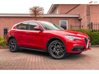Alfa Romeo Stelvio 2.0 T AWD Super 200 PK Stoel/Stuurverw. Memory Camera Leder 20'' QV