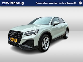 Audi Q2 35 TFSI S Edition / Panorama dak / Stoelverw / Elek klep / Carplay / Achteruitrijcamera