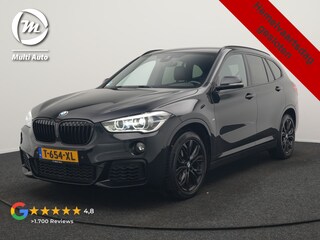 BMW X1 sDrive18i M Sport 141pk | Trekhaak Afn. | Camera | Lederen Sportstoelen Verwarmd | Navigatie | Cruise Control | LED Koplampen | 18"L.M |
