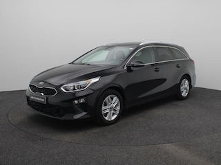 Kia Ceed Sportswagon 1.4 T-GDi DynamicPlusLine | Navigatie | Trekhaak | Stoel- en stuurverwarming | L.M. Velgen |