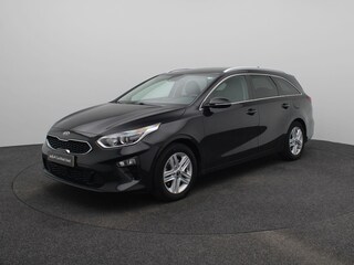 Kia Ceed Sportswagon 1.4 T-GDi DynamicPlusLine | Navigatie | Trekhaak | Stoel- en stuurverwarming | L.M. Velgen |