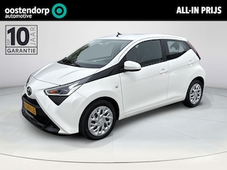 Toyota Aygo 1.0 VVT-i x-play | Apple CarPlay/Android auto | Achteruitrijcamera | Airco