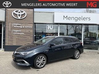 Toyota Auris Touring Sports 1.8 Hybrid Executive | Navi | Camera | All Seasonbanden