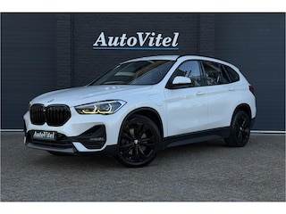BMW X1 xDrive25e | Camera | Sportstoel | LED | M-Stuur | DAB | 20x op voorraad