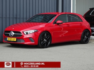 Mercedes-Benz A-klasse 200 Business Solution Plus Upgrade | Camera | LED | 19"