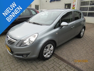 Opel Corsa 1.2-16V '111' Edition automaat airco