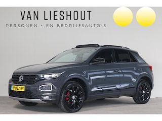 Volkswagen T-Roc 1.5 TSI Sport NL-Auto!! Pano I Trekhaak I Sport.Interieur