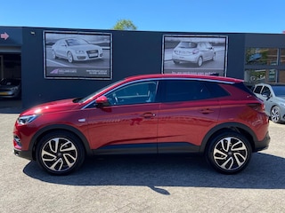 Opel Grandland X 1.2 Turbo Ultimate Automaat - Airco ecc - Cruise - Camera - Bluetooth/handsfree - Leer/stoelverwarming - Trekhaak