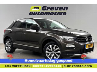Volkswagen T-Roc 1.0 TSI Sport | Clima | LED | Parkeersensoren | Stoelverwarming | 17"LMV
