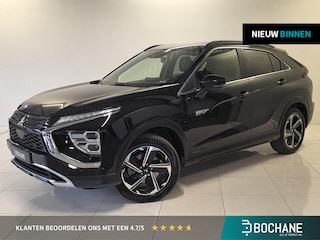 Mitsubishi Eclipse Cross 2.4 PHEV Intense+ | Trekhaak | Navigatie | Achteruitrijcamera |