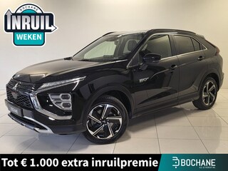 Mitsubishi Eclipse Cross 2.4 PHEV Intense+ | Trekhaak | Navigatie | Achteruitrijcamera |