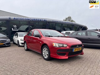 Mitsubishi Lancer Sports Sedan 1.5 Inform Intro Edition, Schermpje, Airco, Inruil mogelijk.