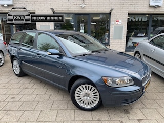 Volvo V50 1.8 Nieuwe apk 2 Nieuwe banden Trekhaak